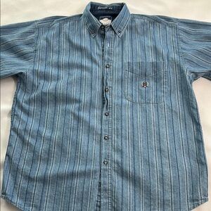 Men’s chambray short sleeve dress shirt stripes